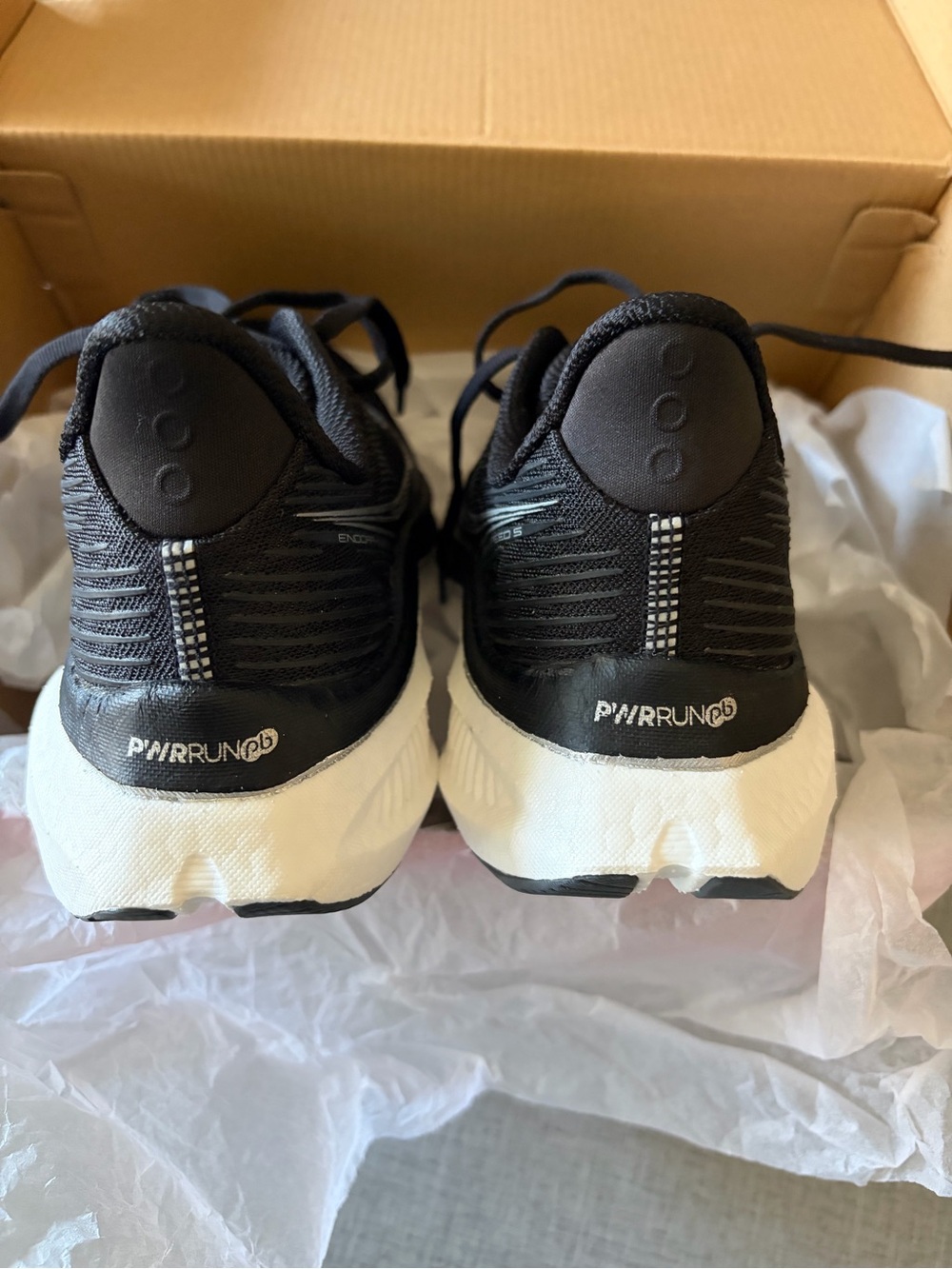 Saucony Endorphin Speed 5 NEW IN BOX - Picture 5 of 9